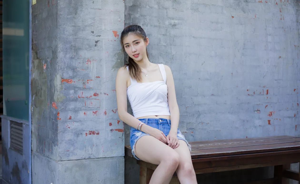 [Mzsock] NO.186 Jin Yunqiao’s midriff-revealing denim shorts cool and beautiful legs street photography#[47P]-44