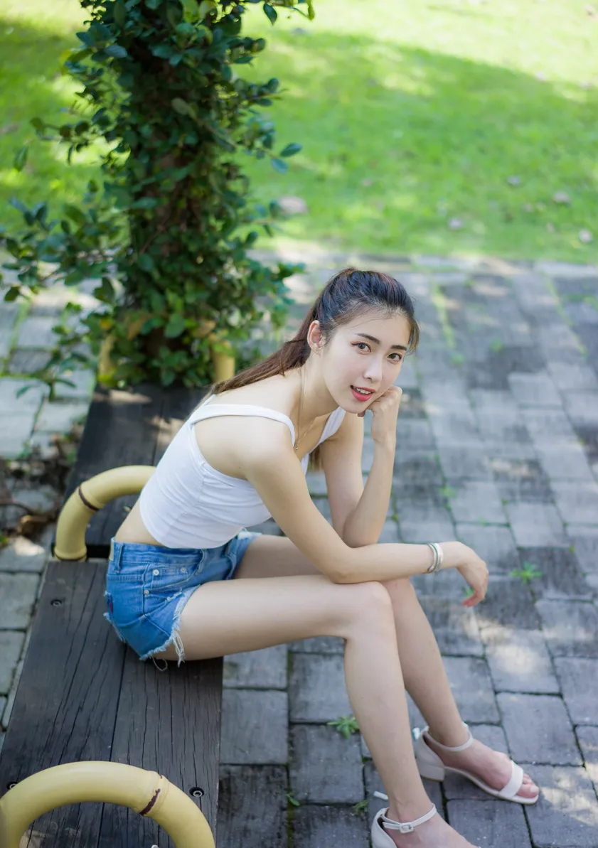 [Mzsock] NO.186 Jin Yunqiao’s midriff-revealing denim shorts cool and beautiful legs street photography#[47P]-8